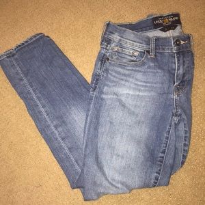 Lucky Brand light denim capris size 2/26